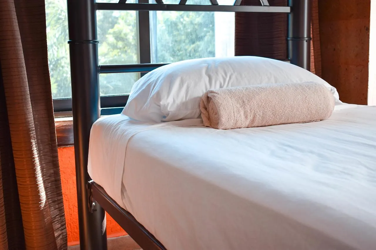 Vandrarhem Boom Feel Hostal Cancún Mexiko